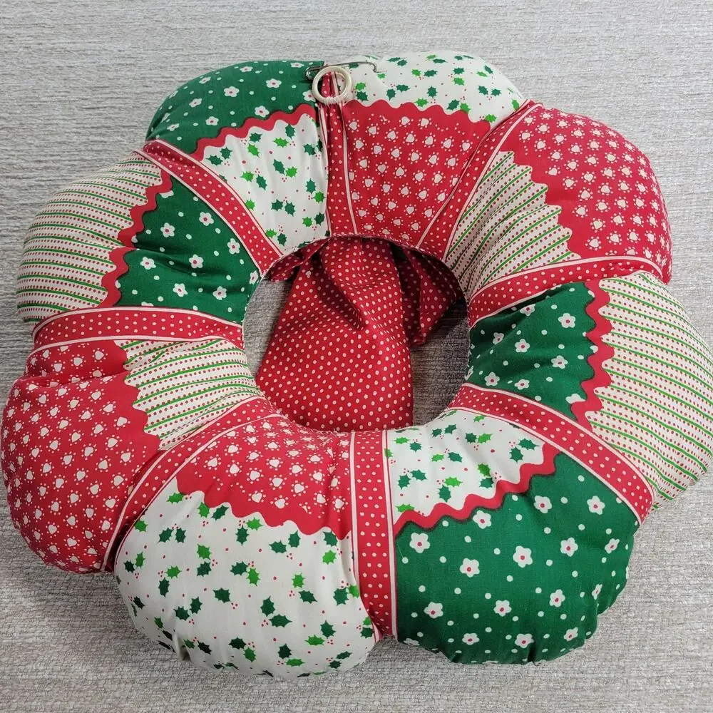 VTG Patchwork Fabric Christmas Wreath 19